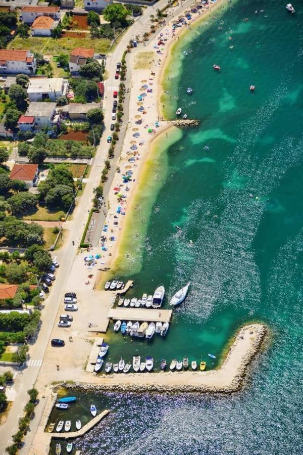 Apartments With A Parking Space Vrsi - Mulo, Zadar - 18849 Εξωτερικό φωτογραφία